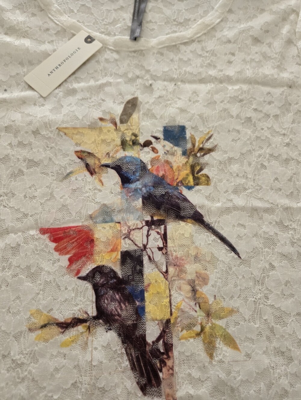 NWT Anthropologie White Lace Short-Sleeve Tee with Colorful Bird Print - Picture 3 of 5